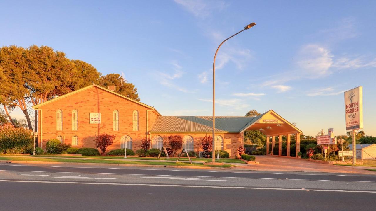 North Parkes Motel Exterior foto