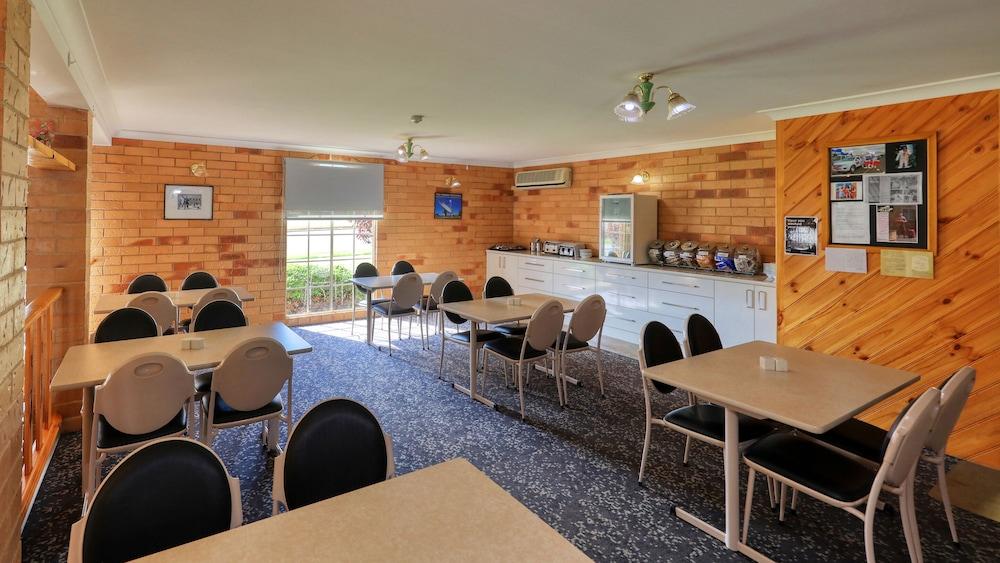 North Parkes Motel Exterior foto